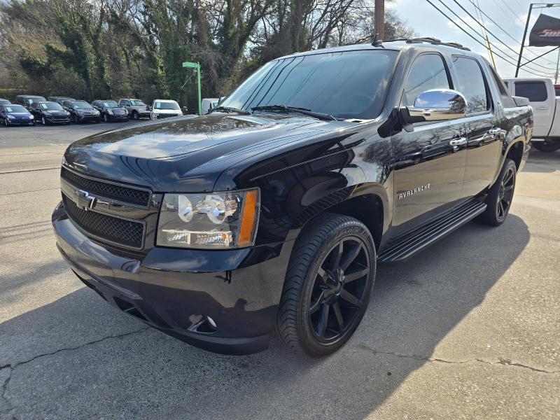 Chevrolet Avalanche LT 2WD 2012