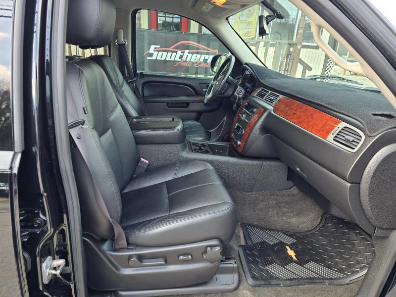 Chevrolet Avalanche LT 2WD 2012