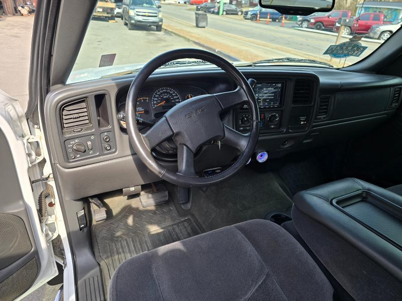 GMC Sierra 3500 Work Truck Ext. Cab 2WD 2004