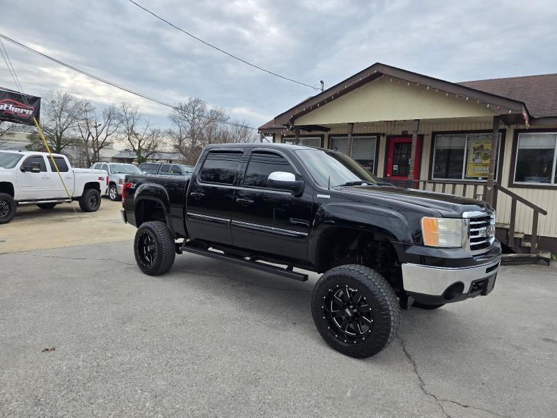 2010 GMC Sierra 1500 SLT Crew Cab 4WD