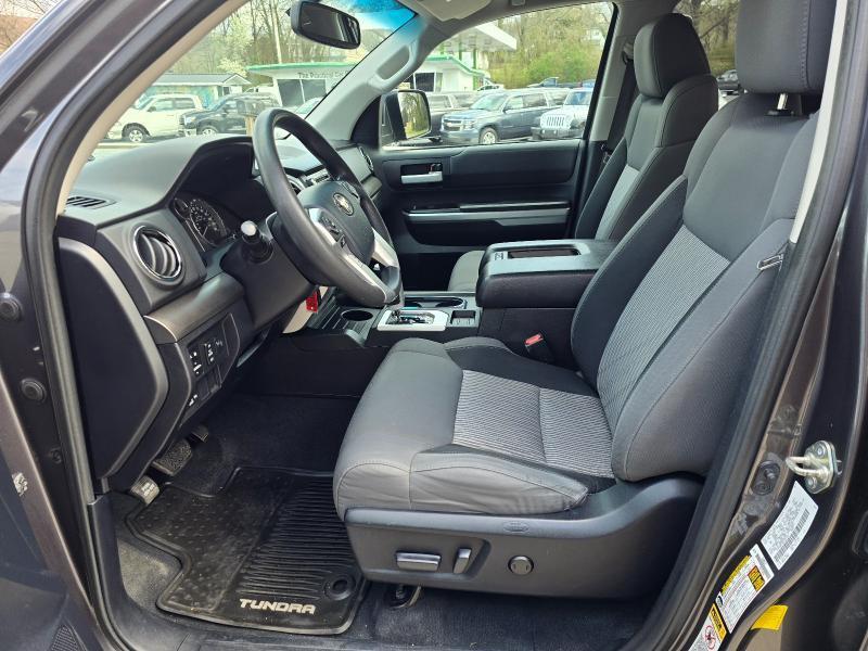 Toyota Tundra SR5 5.7L V8 FFV Double Cab 4WD 2014