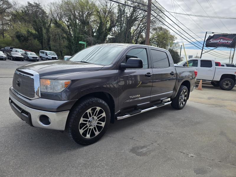 Toyota Tundra Tundra-Grade CrewMax 4.6L 2WD 2012