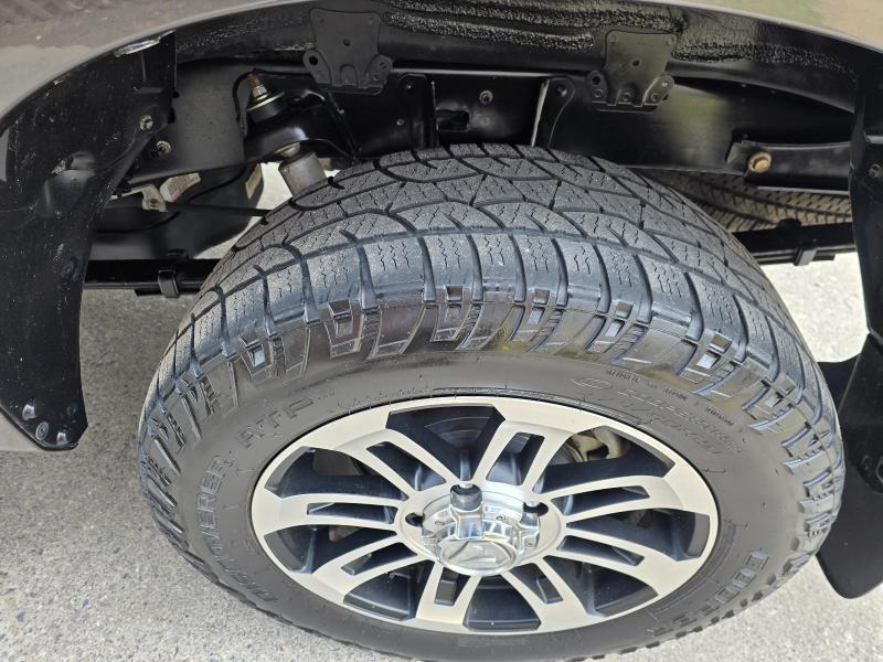 Toyota Tundra Tundra-Grade CrewMax 4.6L 2WD 2012