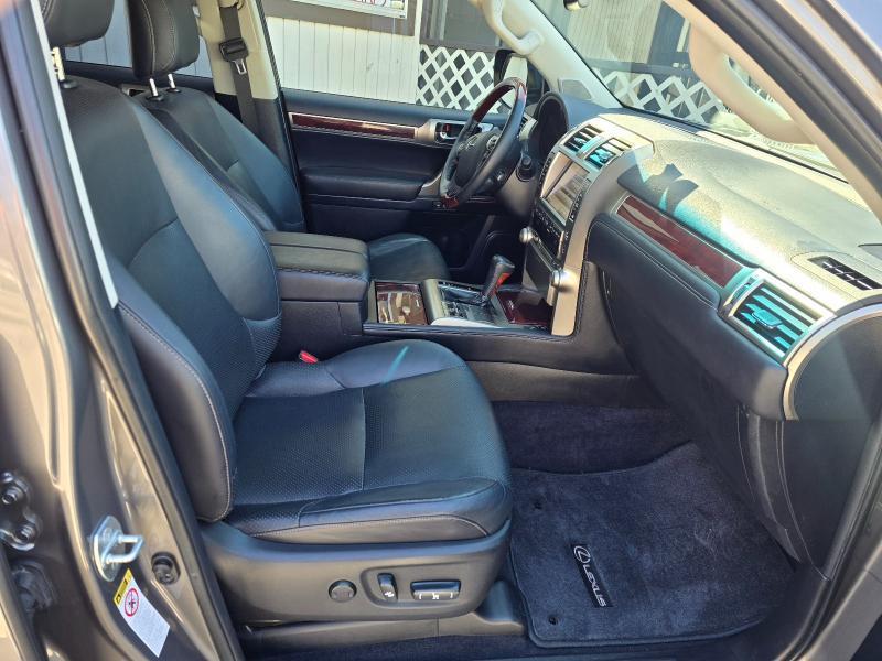 Lexus GX 460 Sport Utility 2012