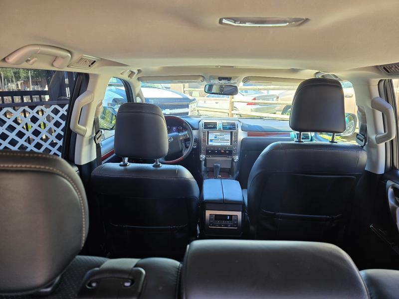 Lexus GX 460 Sport Utility 2012