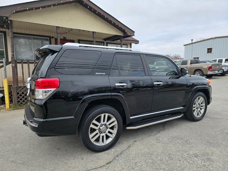 Toyota 4Runner SR5 2WD 2013