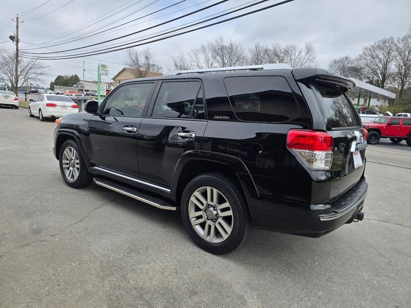 Toyota 4Runner SR5 2WD 2013