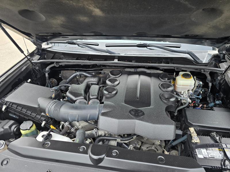 Toyota 4Runner SR5 2WD 2013