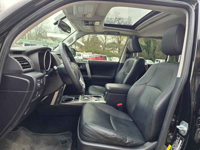 Toyota 4Runner SR5 2WD 2013