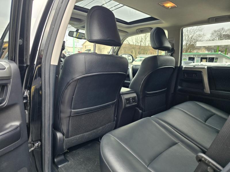 Toyota 4Runner SR5 2WD 2013