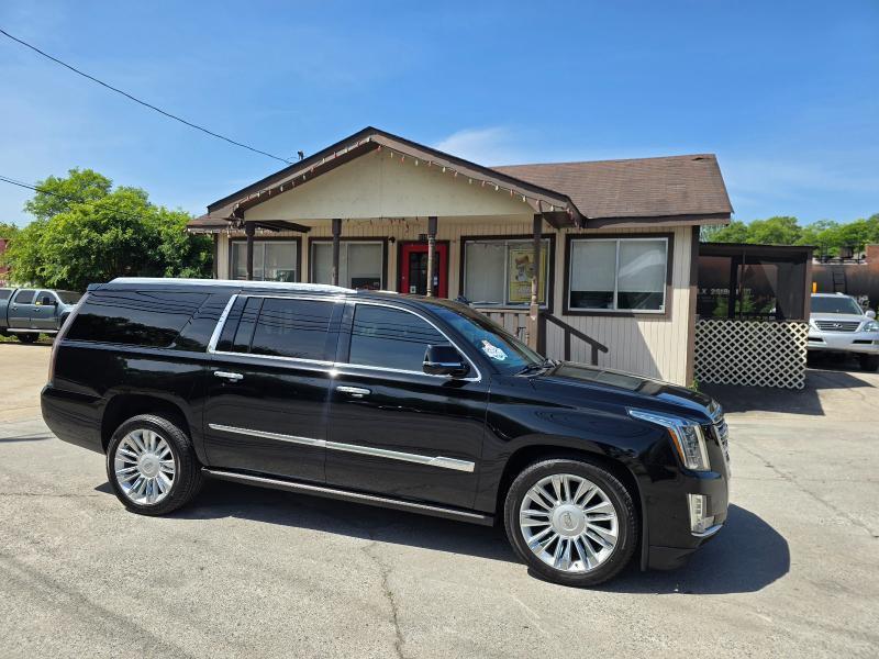 Cadillac Escalade ESV Platinum 4WD 2019