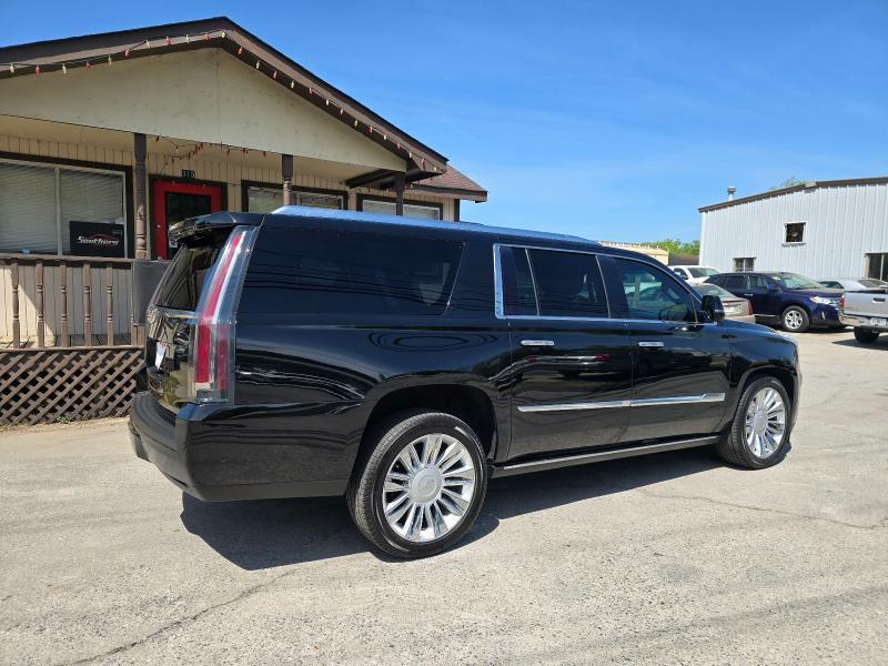 Cadillac Escalade ESV Platinum 4WD 2019
