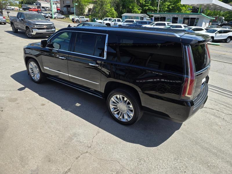 Cadillac Escalade ESV Platinum 4WD 2019
