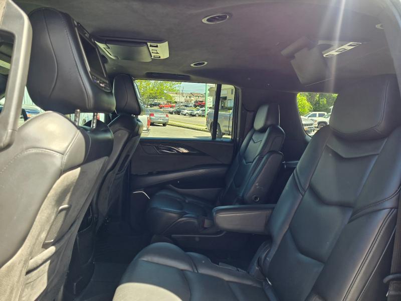 Cadillac Escalade ESV Platinum 4WD 2019