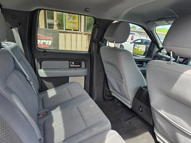 Ford F-150 XL SuperCrew 5.5-ft. Bed 4WD 2012