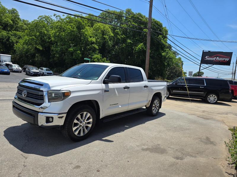 Toyota Tundra SR5 5.7L V8 CrewMax 2WD 2014