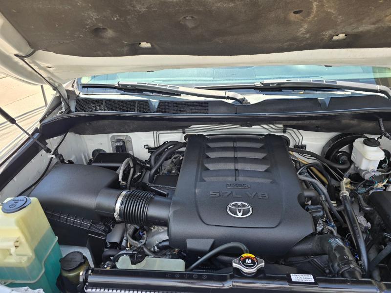 Toyota Tundra SR5 5.7L V8 CrewMax 2WD 2014