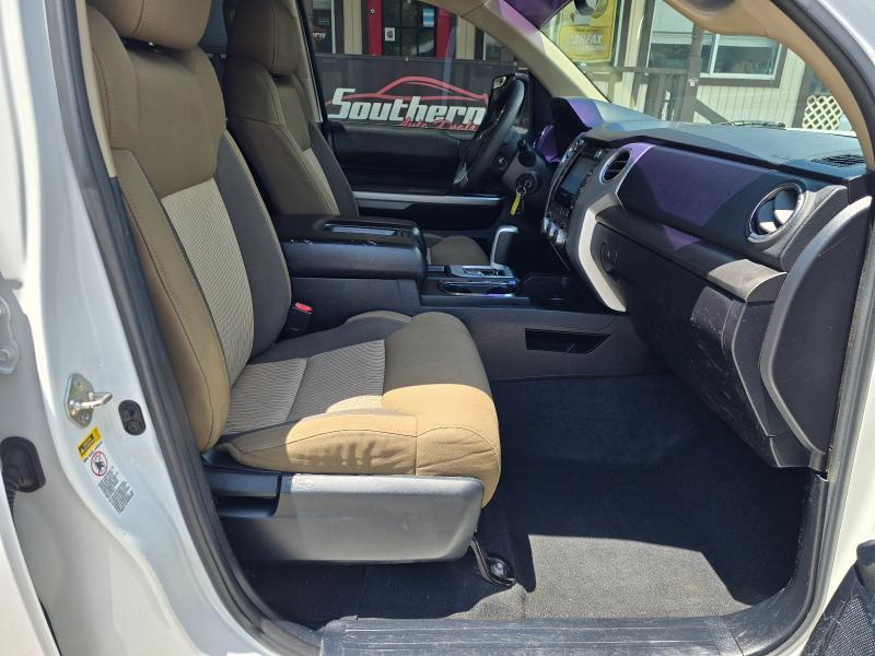 Toyota Tundra SR5 5.7L V8 CrewMax 2WD 2014