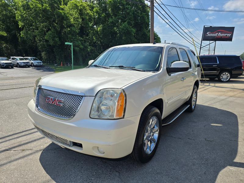 GMC Yukon Denali 2WD 2011