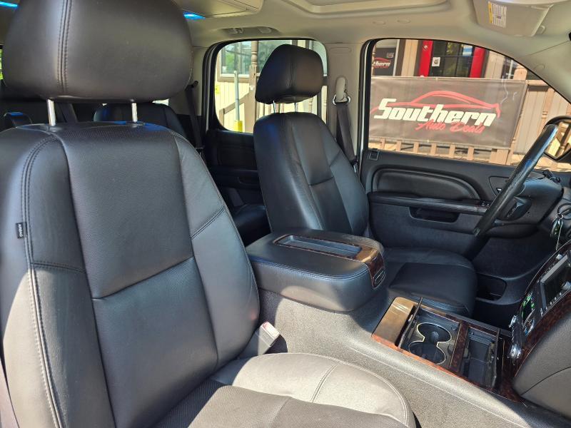 GMC Yukon Denali 2WD 2011