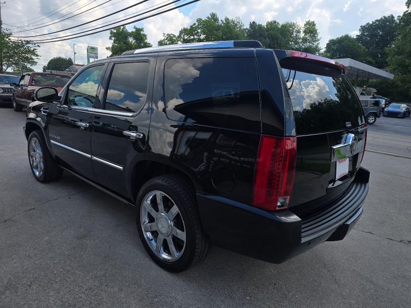 Cadillac Escalade 2WD 2007