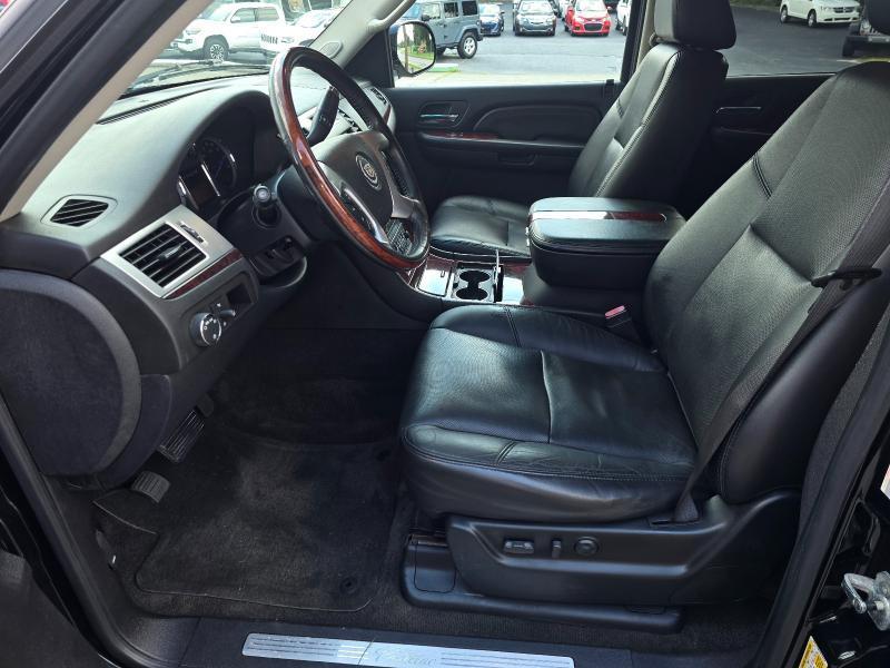 Cadillac Escalade 2WD 2007
