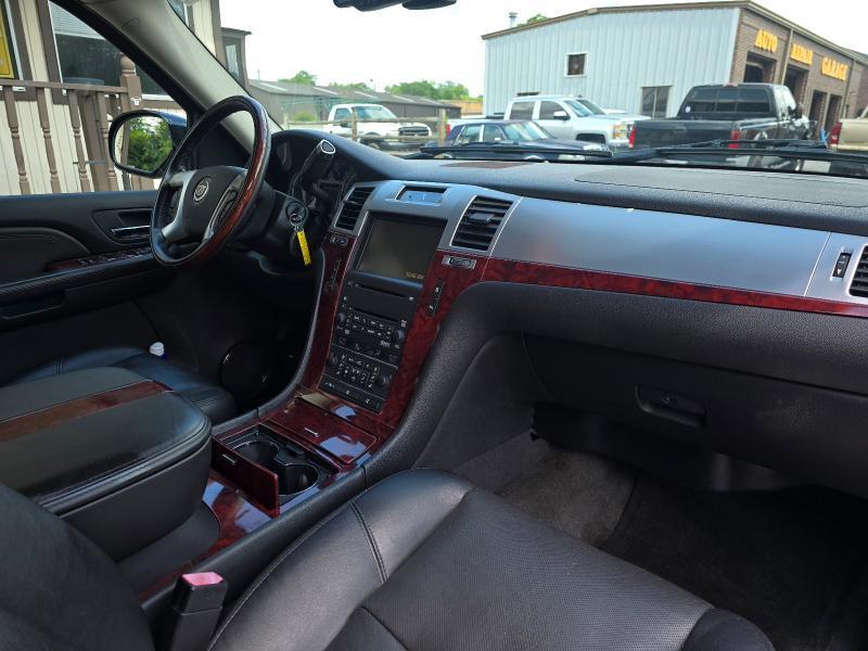 Cadillac Escalade 2WD 2007
