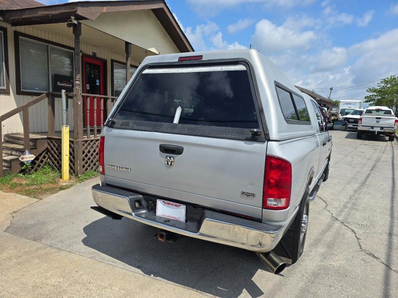Dodge Ram 2500 Laramie Mega Cab 2WD 2006