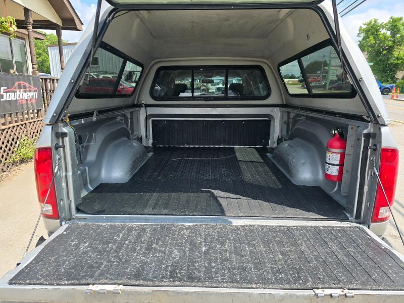 Dodge Ram 2500 Laramie Mega Cab 2WD 2006