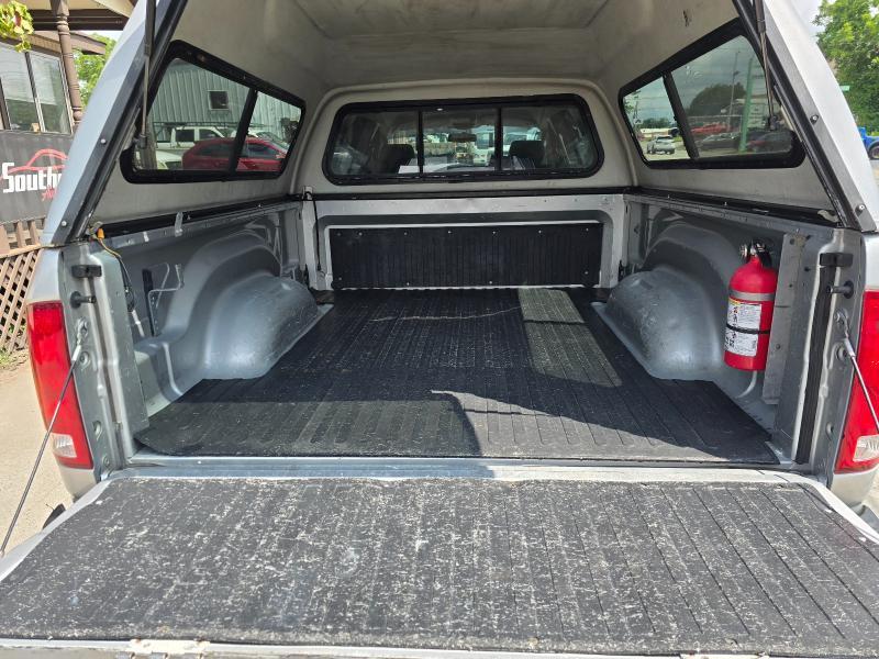 Dodge Ram 2500 Laramie Mega Cab 2WD 2006