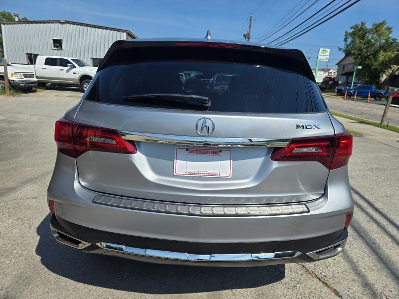 Acura MDX photo 5