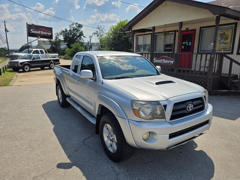 2005 Toyota Tacoma 4WD Access Cab V6 AT (Natl)