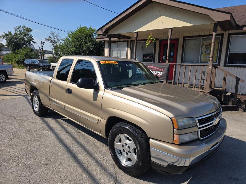 Chevrolet Silverado 1500 LT2 Ext. Cab 2WD 2006