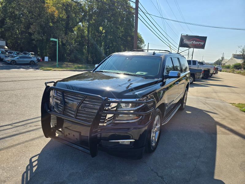 Chevrolet Suburban photo 7