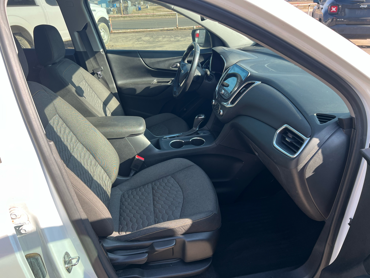 Chevrolet Equinox FWD 4dr LT w/1LT 2019