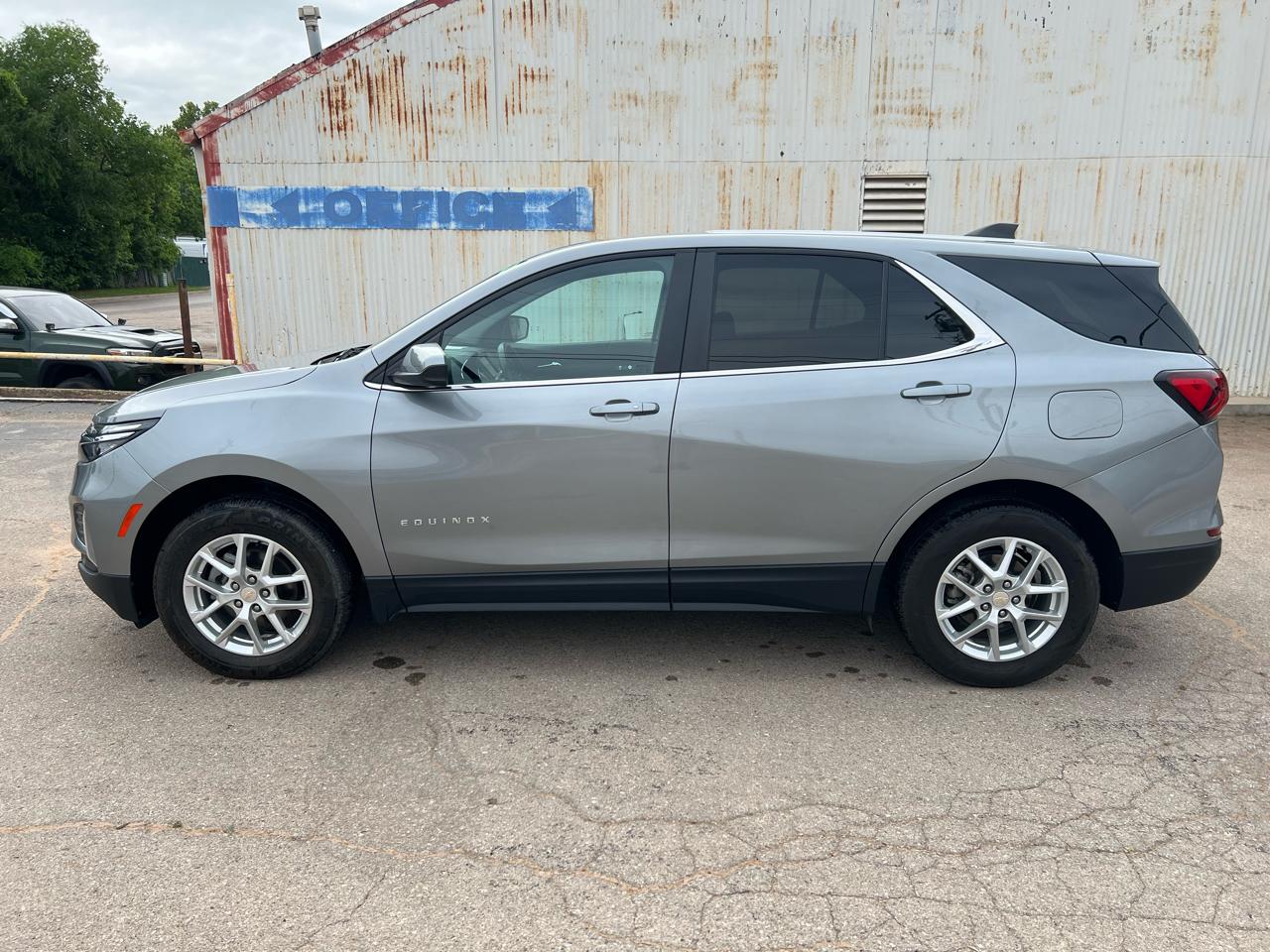 Chevrolet Equinox AWD 4dr LT w/2FL 2023