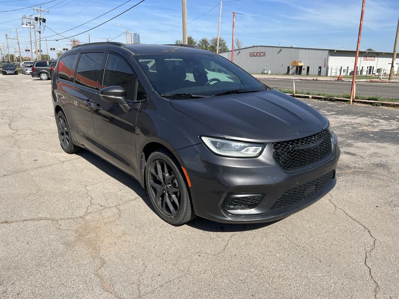 Chrysler Pacifica Touring FWD 2021