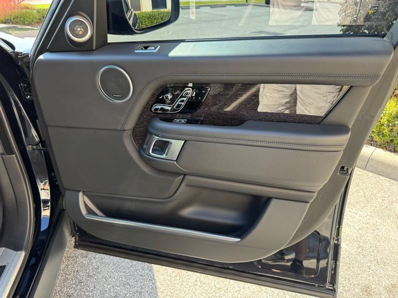 Land Rover Range Rover SV Autobiography LWB 2020