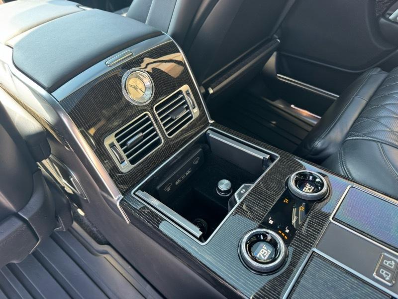 Land Rover Range Rover SV Autobiography LWB 2020