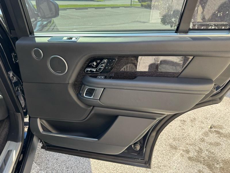 Land Rover Range Rover SV Autobiography LWB 2020