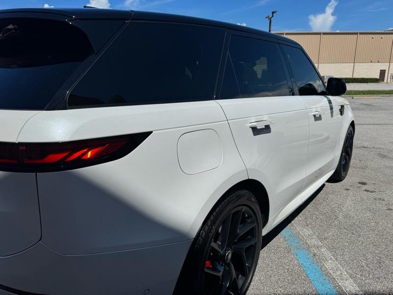Land Rover Range Rover Sport P400 Dynamic SE 2024