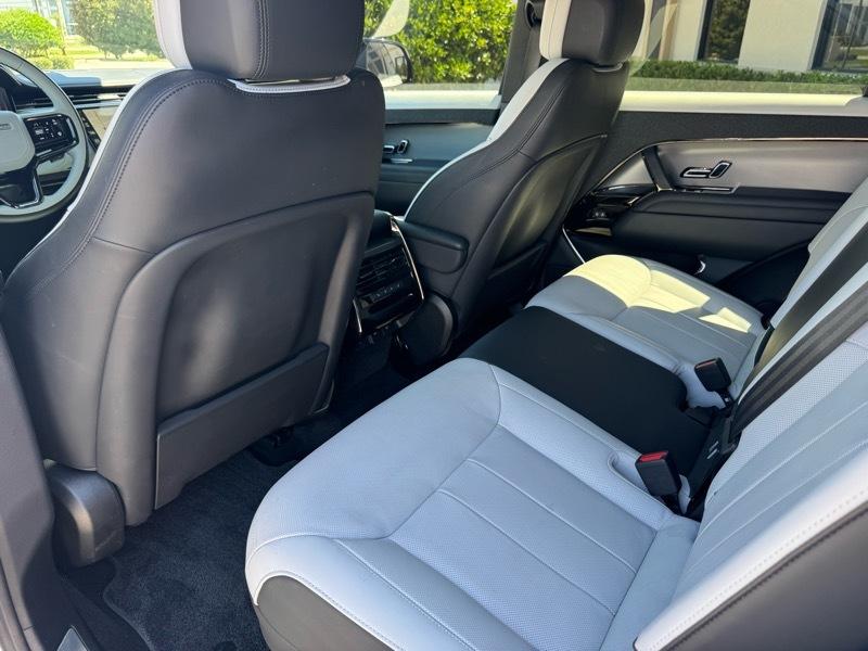 Land Rover Range Rover Sport P400 Dynamic SE 2024
