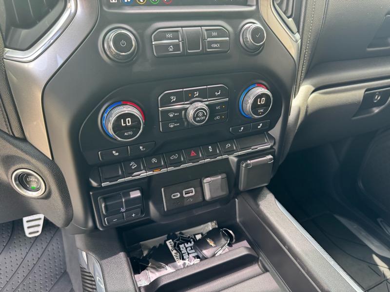 Chevrolet Silverado 1500 Z71 Crew Cab 4WD 2019