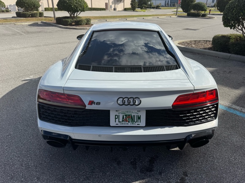 Audi R8 V10 performance quattro Coupe 2021