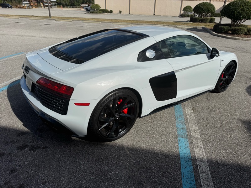 Audi R8 V10 performance quattro Coupe 2021