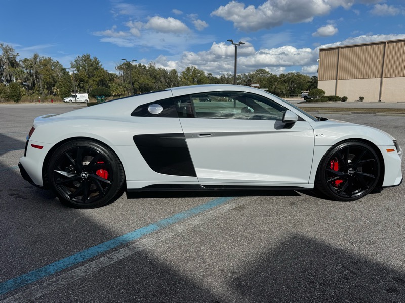 Audi R8 V10 performance quattro Coupe 2021