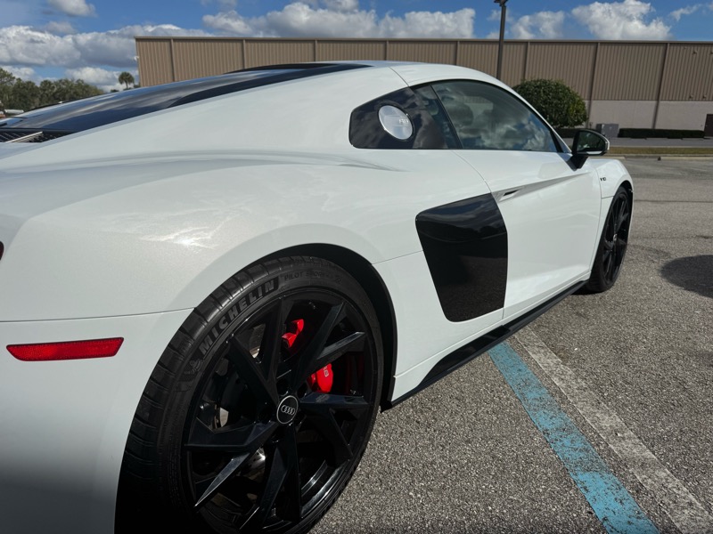 Audi R8 V10 performance quattro Coupe 2021