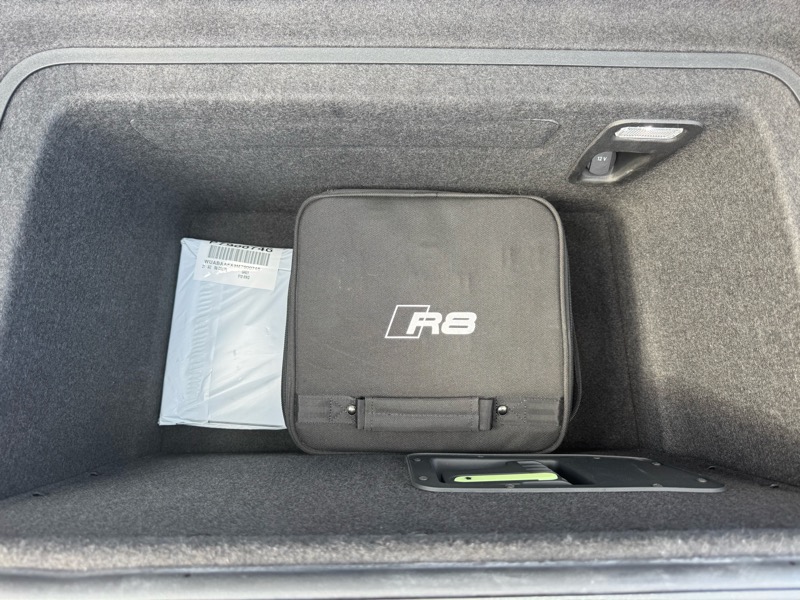 Audi R8 V10 performance quattro Coupe 2021