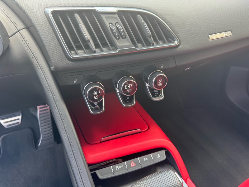 Audi R8 V10 performance quattro Coupe 2021