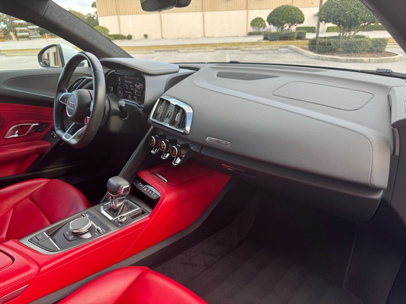 Audi R8 V10 performance quattro Coupe 2021